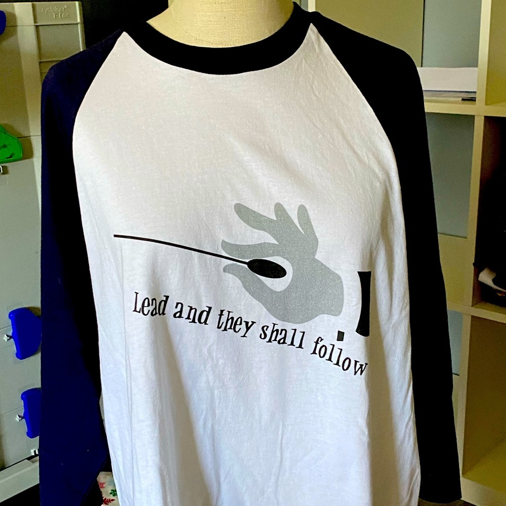 Men’s baseball style t-shirt